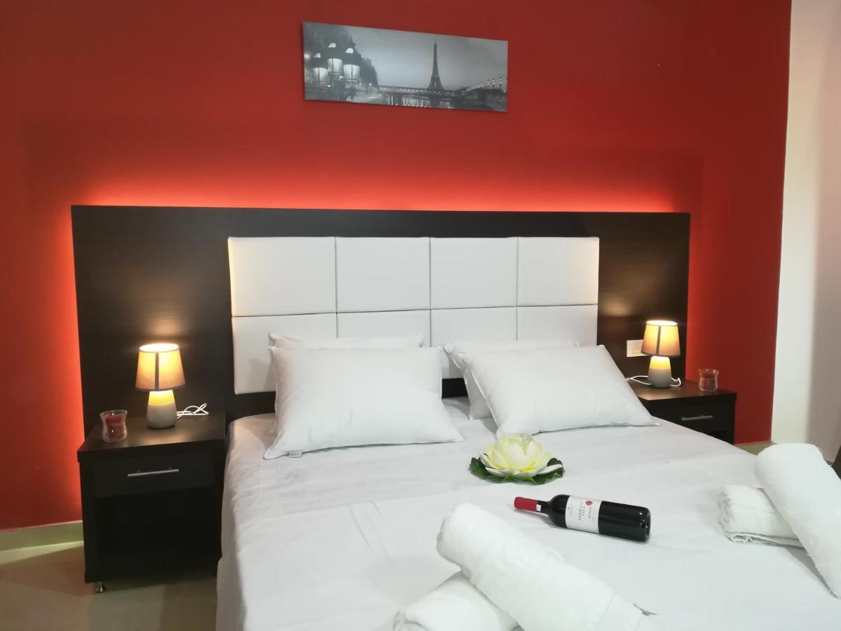 Villa Antonis Deluxe Apartments أمودي المظهر الخارجي الصورة
