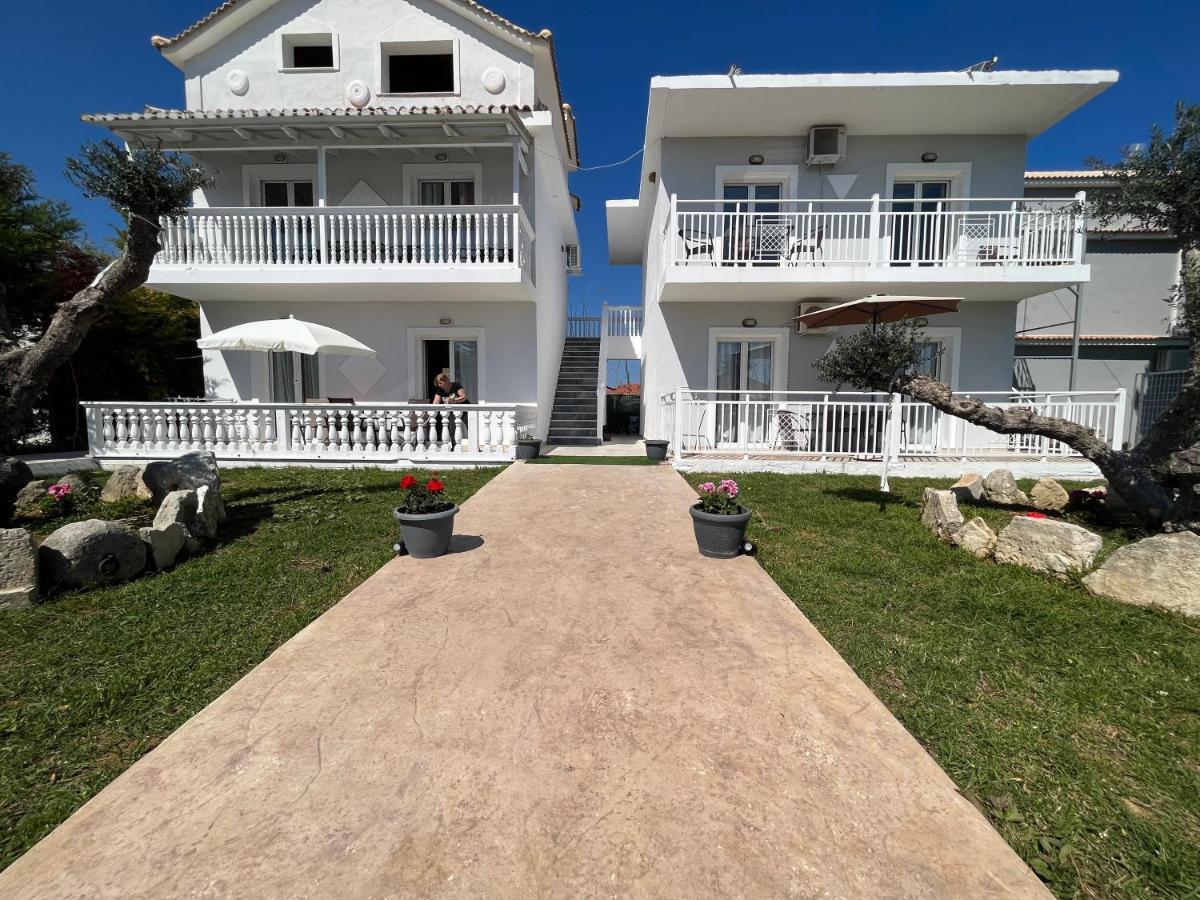 Villa Antonis Deluxe Apartments أمودي المظهر الخارجي الصورة