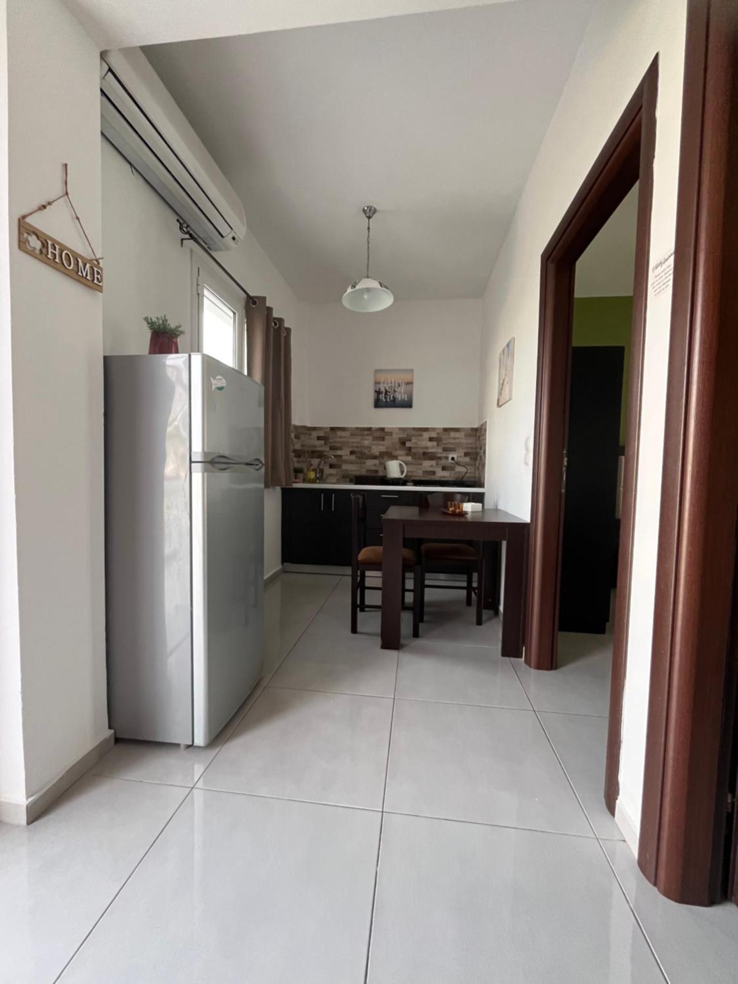 Villa Antonis Deluxe Apartments أمودي المظهر الخارجي الصورة