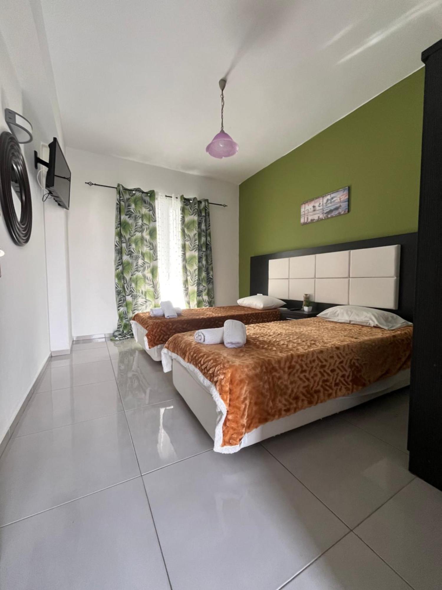 Villa Antonis Deluxe Apartments أمودي المظهر الخارجي الصورة