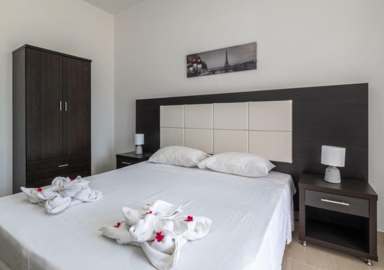 Villa Antonis Deluxe Apartments أمودي المظهر الخارجي الصورة