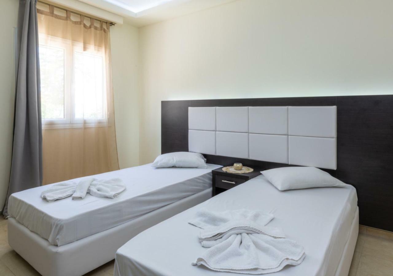 Villa Antonis Deluxe Apartments أمودي المظهر الخارجي الصورة